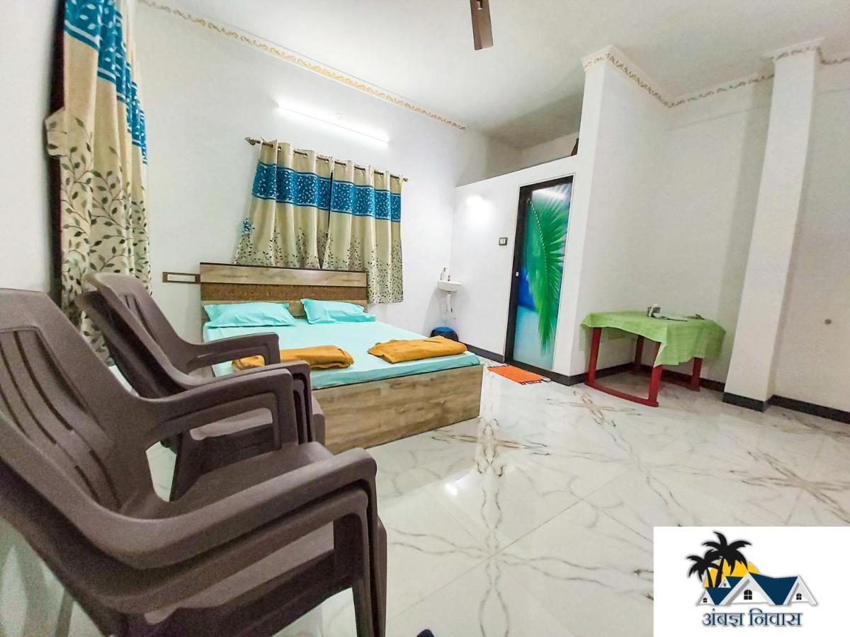 Ambadnya Niwas Apartment Nagaon  Bagian luar foto