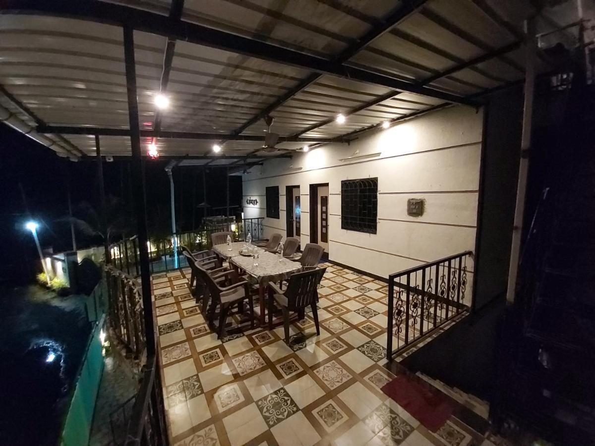 Ambadnya Niwas Apartment Nagaon  Bagian luar foto