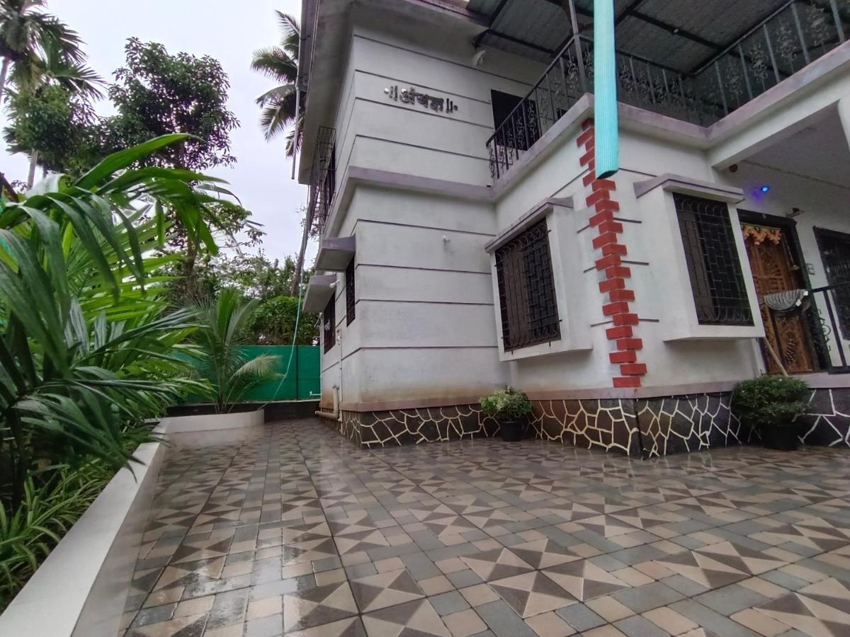 Ambadnya Niwas Apartment Nagaon  Bagian luar foto